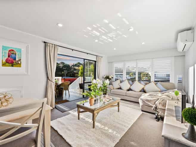 58 Chorley Avenue, Massey