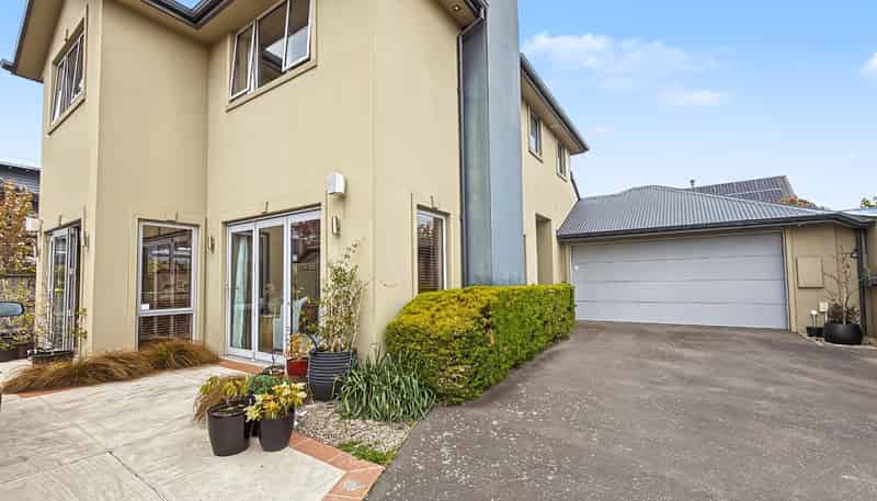 38 Aikmans Road, Merivale