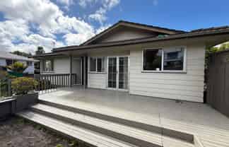 10 Albemarle Place, Massey