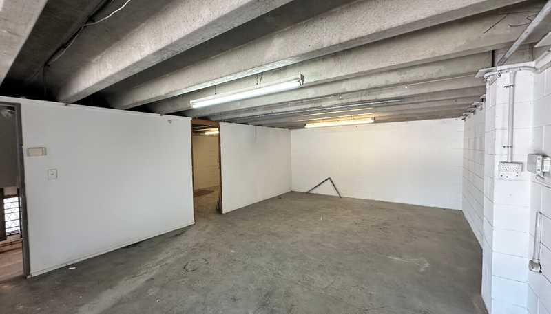 95 Central Park Drive, Henderson