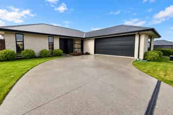 63  Jean Archie Drive, Rolleston