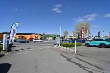 Rare Automotive Facility - Showroom, Workshops...