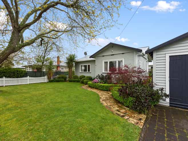 55 Brookfield Street, Hamilton East
