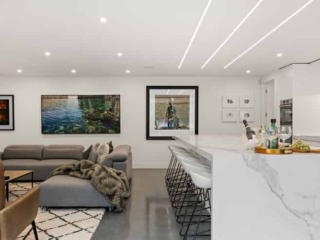 7 Wrybill Way, Point Wells
