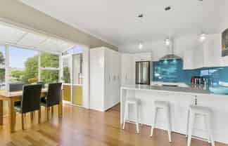 8 Elliott Street, Johnsonville