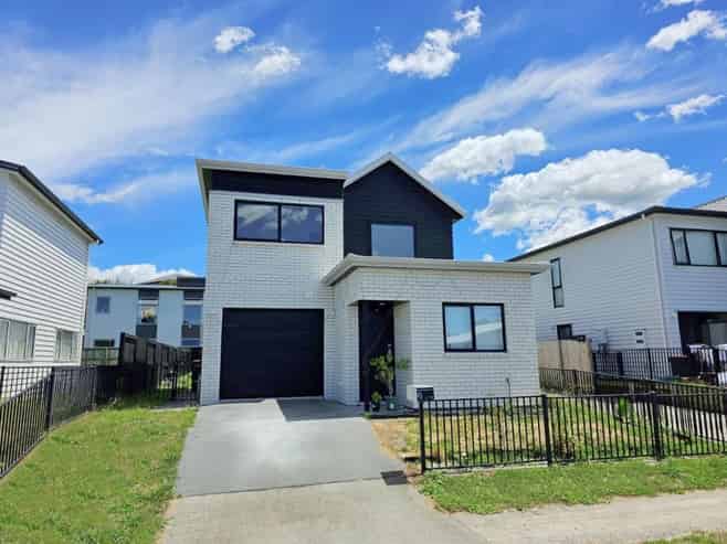 43 Ridgedale Crescent, Flagstaff