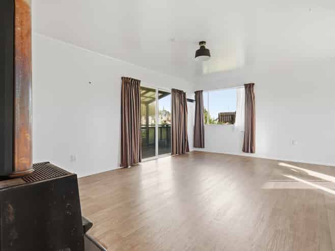 76 Takahe Road, Ahipara
