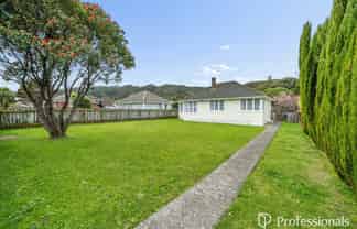1090 High Street, Taita