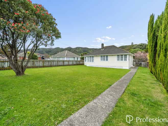 1090 High Street, Taita