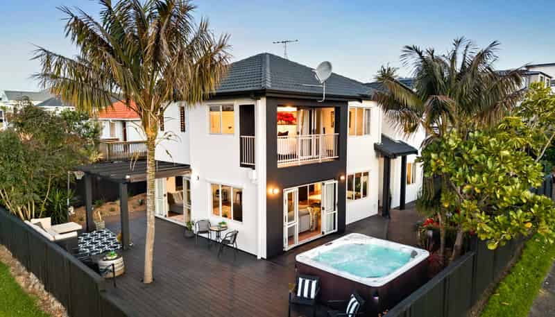 10A Regent Street, Devonport
