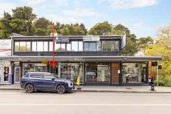 Key position for retail and office