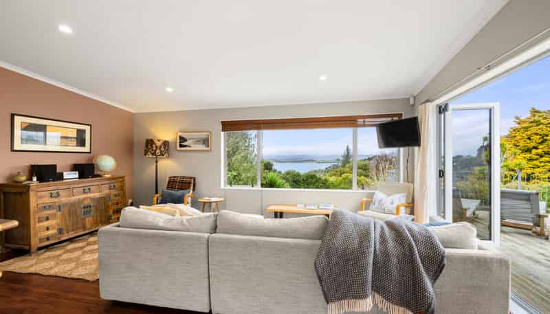 15 Bay View Road, Raglan