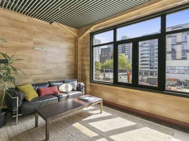 228b/21 Left Bank, Te Aro