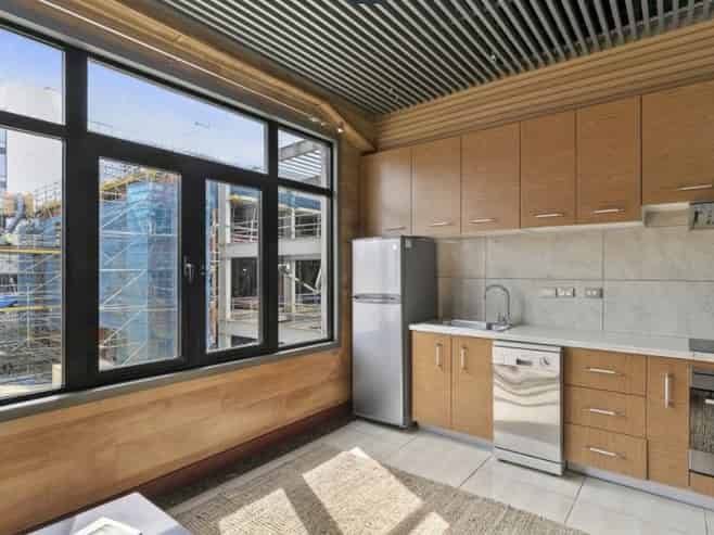 228b/21 Left Bank, Te Aro
