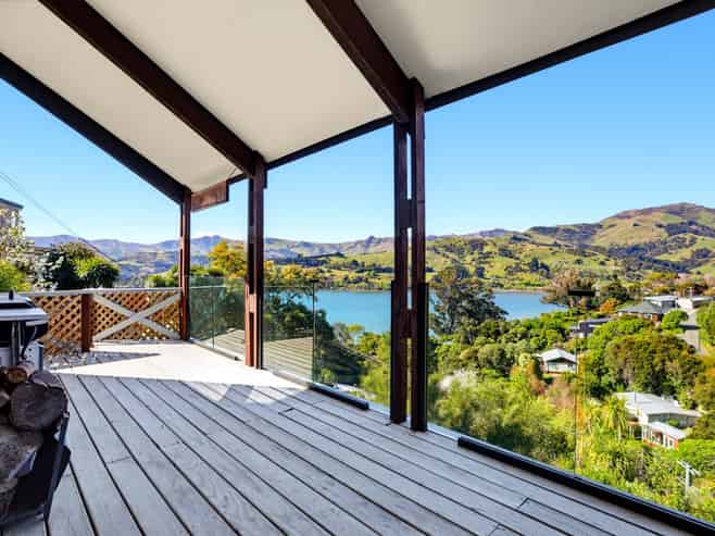 5B Kingfisher Road, Takamatua