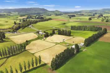 329 Raetihi Ohakune Road - Lot 1 and 2, Ohakune