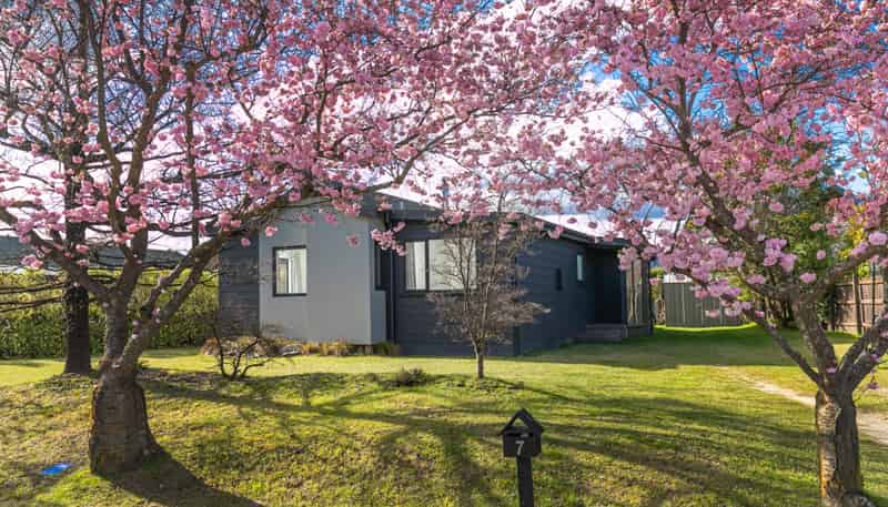 7 Cherry Court, Wanaka