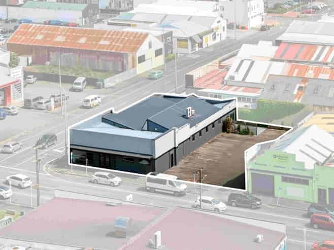 Modern Corner Office Block - Vacant Possession