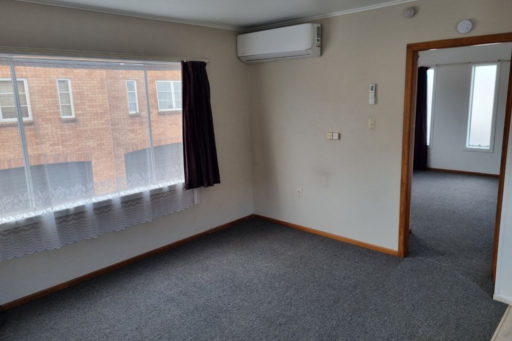 One Bedroom Flat, Close to Town 3