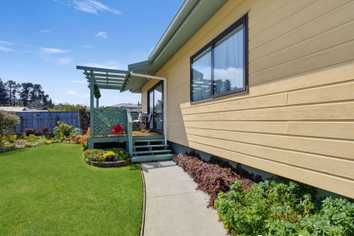 12 Downes Avenue, Springvale
