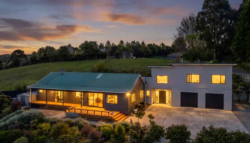 17 Nikau Heights, Masterton