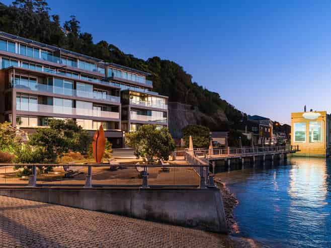 206/283 Wakefield Quay, Stepneyville