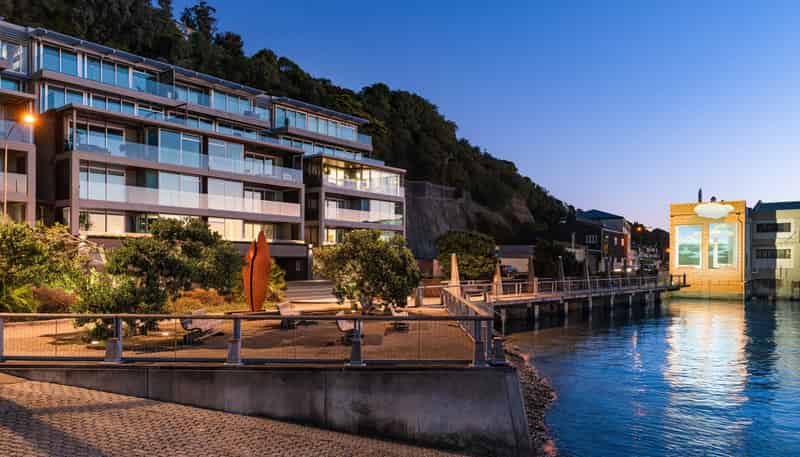 206/283 Wakefield Quay, Stepneyville
