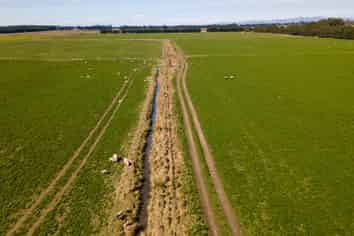 112 Thompsons Road, WEST MELTON