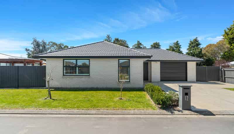 12 Maple Grove, Masterton