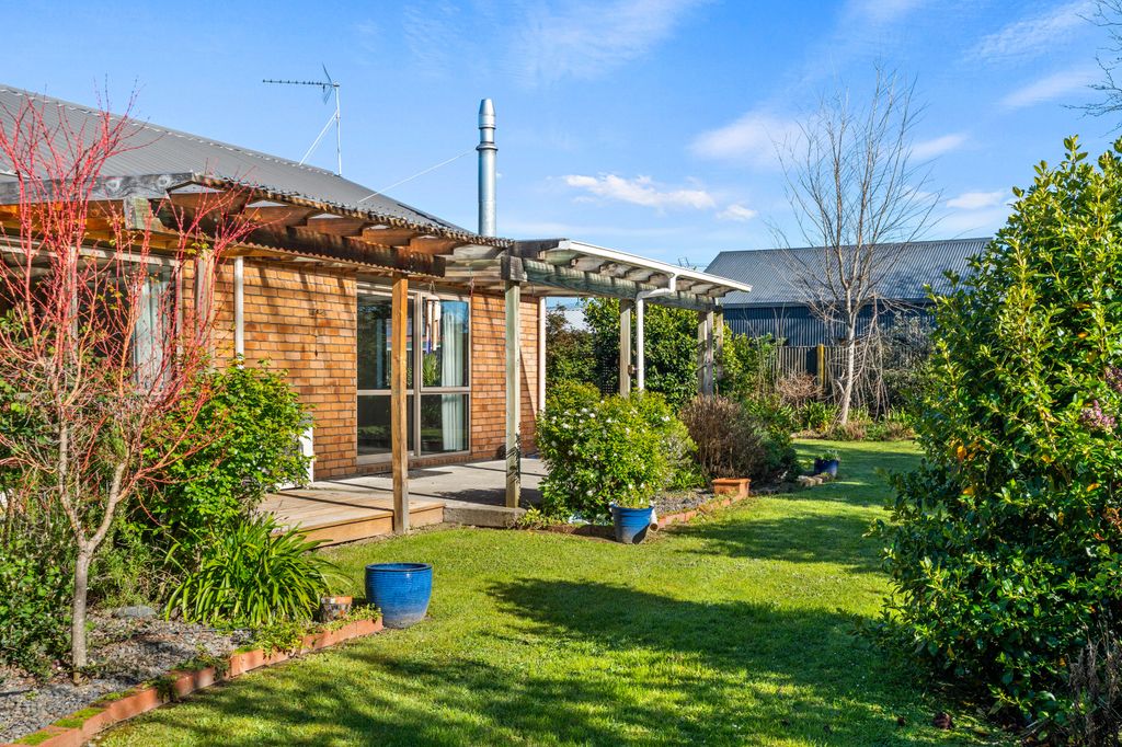 Looking for a home where family life just works... 1