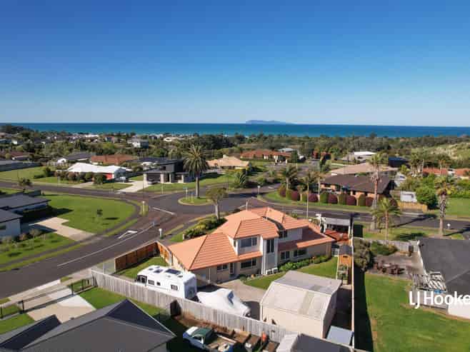 1 Island Vista, Athenree