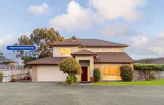 6 Huntington Park Drive, Greenhithe