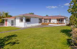 5 Holyrood Terrace, Waipukurau