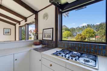 363 Hallett Road, Otakiri