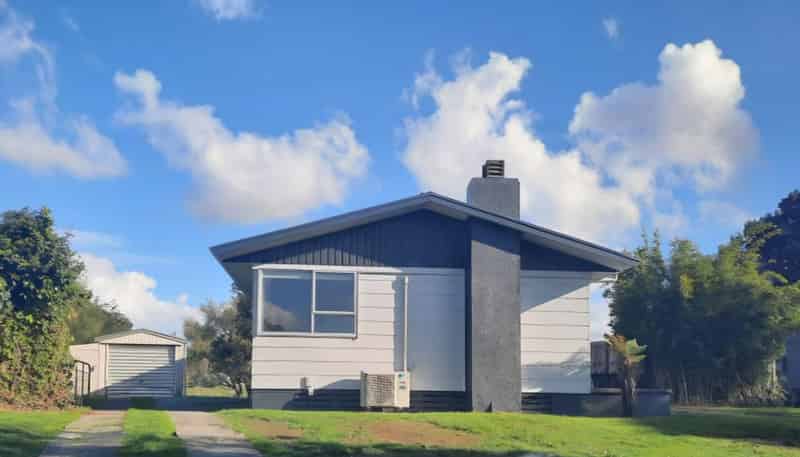 55 James Henry Crescent, Huntly