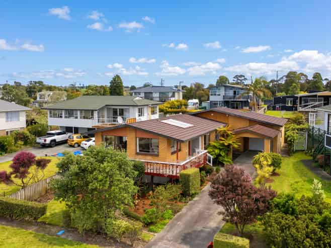 19 Kawau View Road, Snells Beach