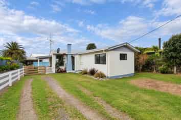 24a Koromiko Street, Otaki Beach