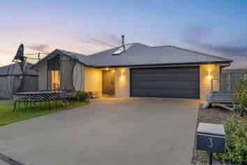 3 Coleman Lane, Amberley
