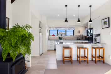 12 Mowatts Road, Loburn
