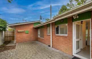 2/13 Naseby Street, Merivale