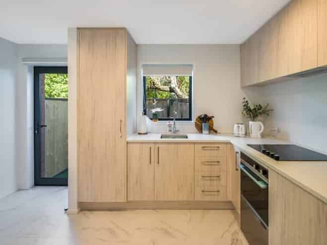 4/12 Biddle Crescent, Taita