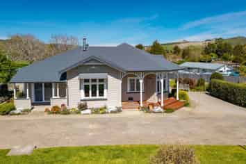14 Totara Street, TAPAWERA
