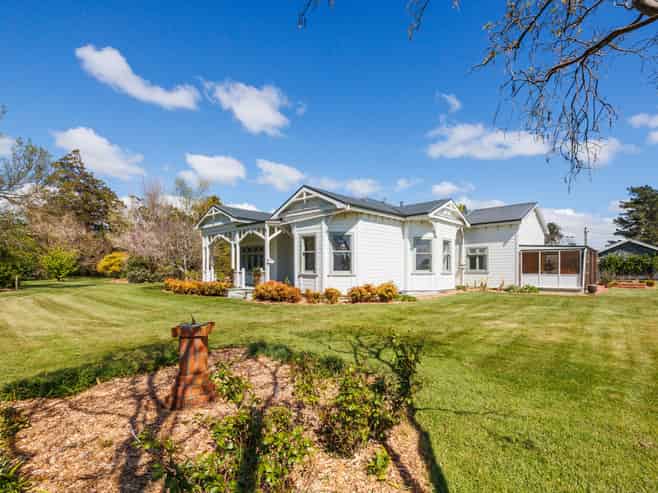 800 State Highway 1, Marton