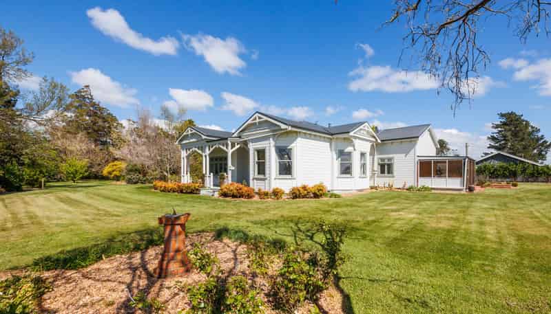 800 State Highway 1, Marton