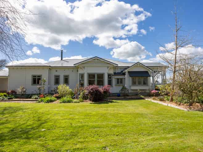 800 State Highway 1, Marton