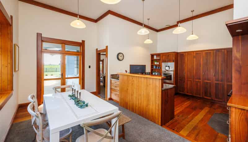 800 State Highway 1, Marton