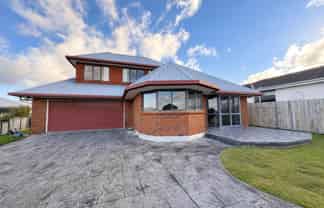 12 Emsworth Court, Pukekohe