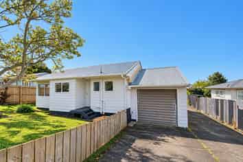15A Christmas Road, Manurewa