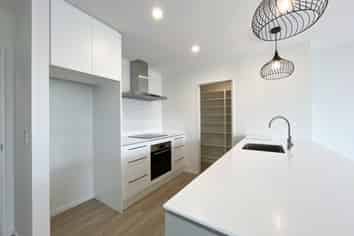18 Harlequin Drive, Rolleston