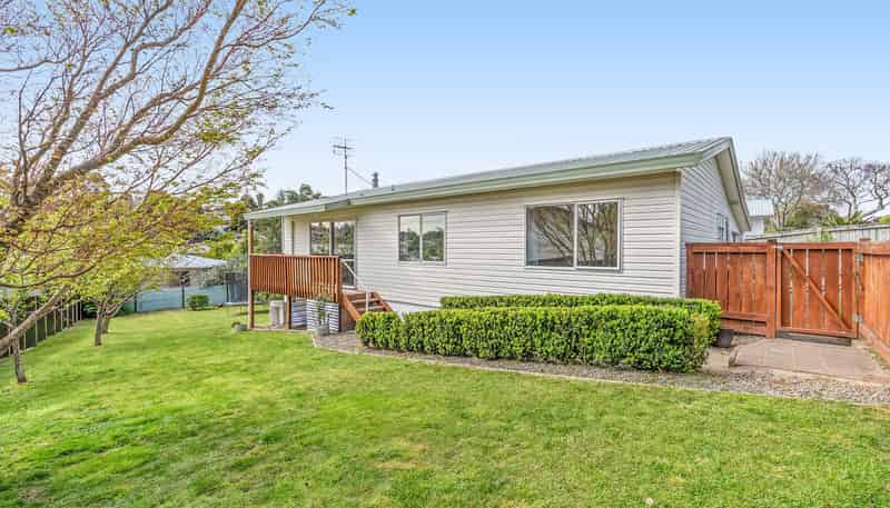 71 Harrisfield Drive, Hairini